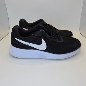 Nike Tanjun Running Shoes Black White 812655-011 | Women Size 6